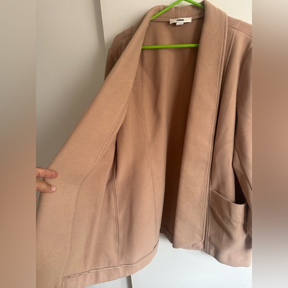 Tan Open Front Blazer - Picture 4 of 8